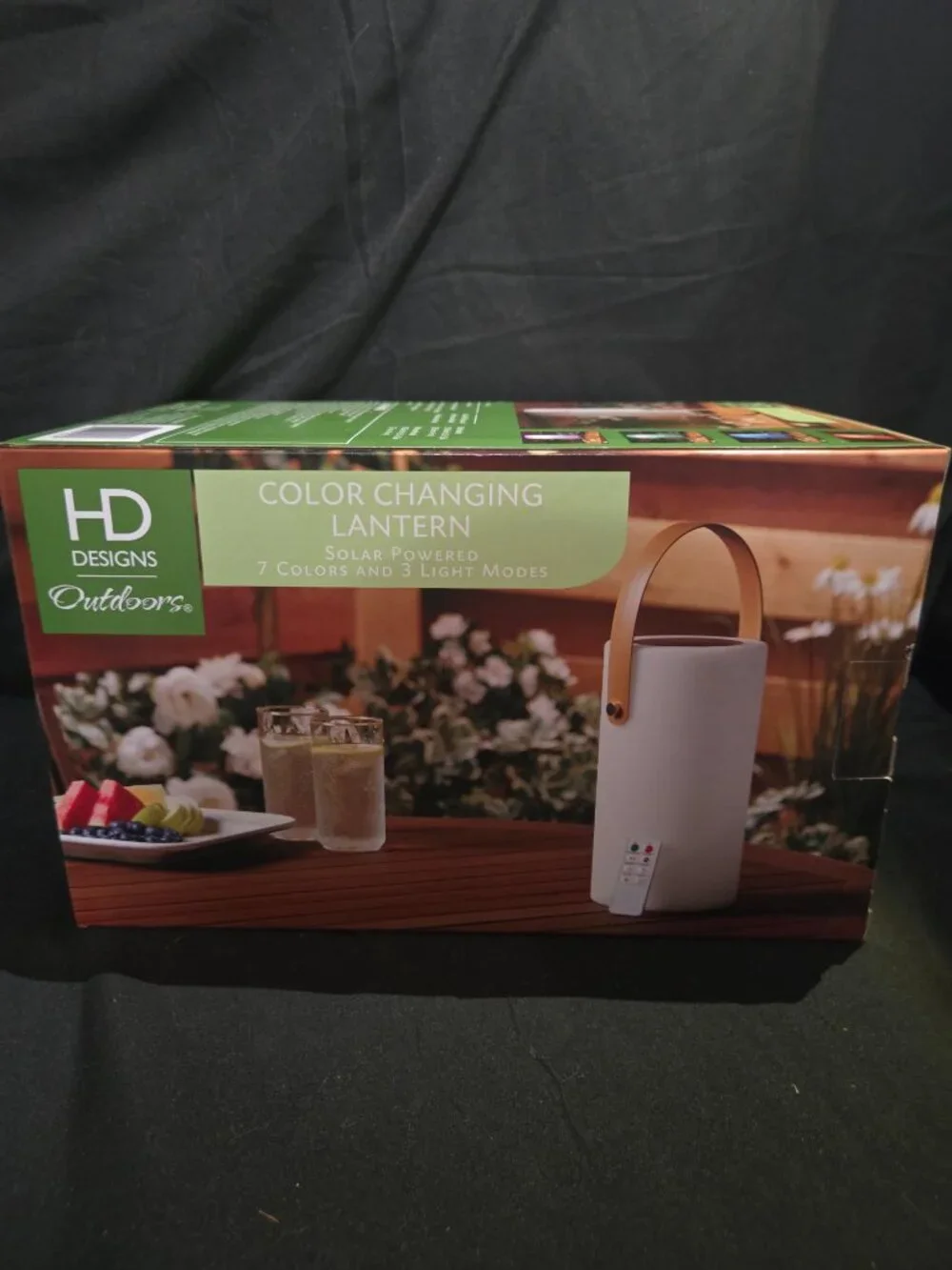 NIB HD Designs Solar Color Changing Outdoor Lantern Remote 7 Colors